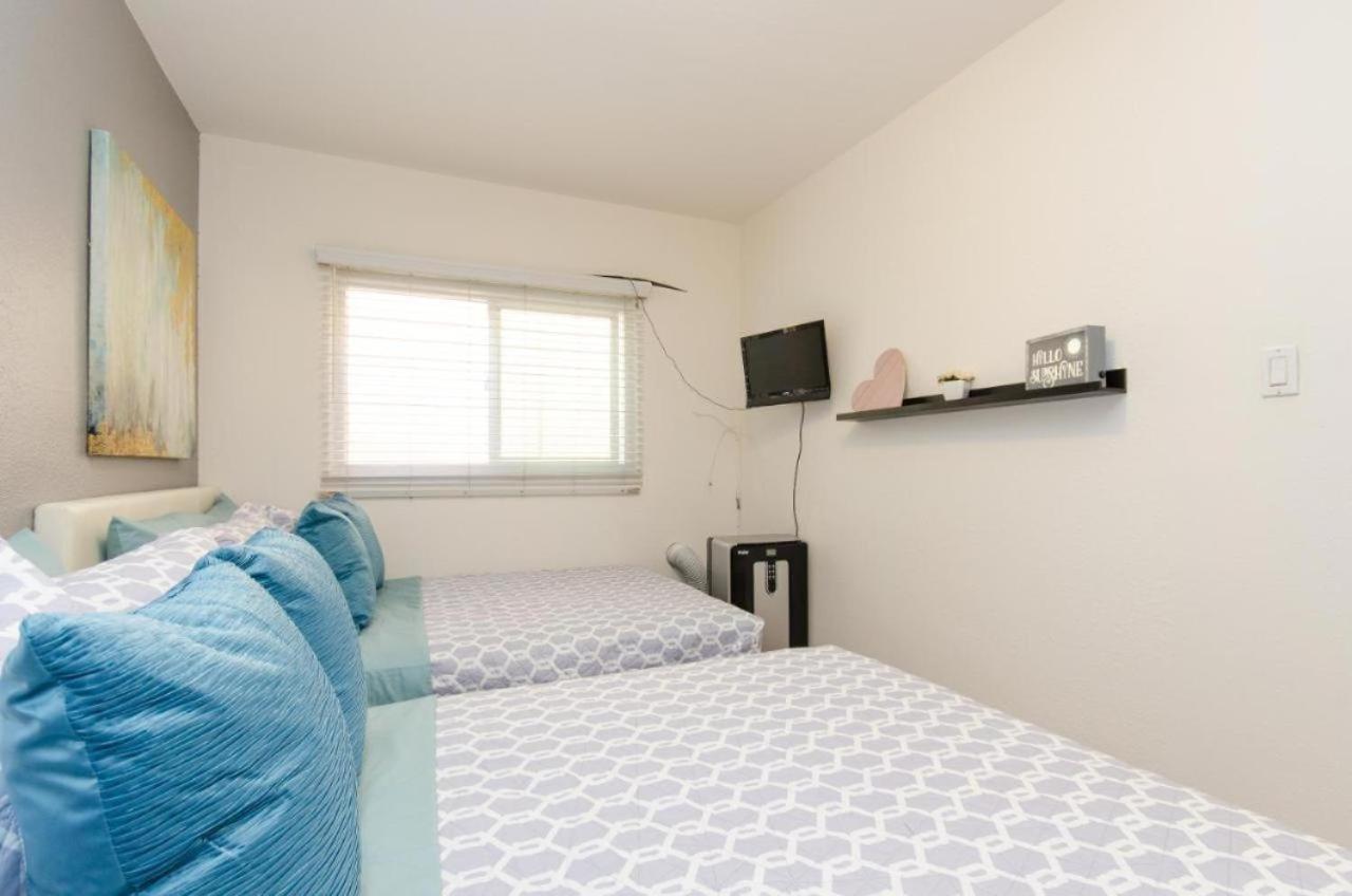 Snug Studio Apartment In The Heart Of Hollywood Los Angeles Exterior photo